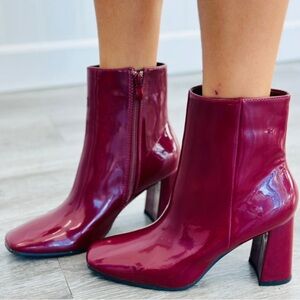 TOP Moda Glossy Maroon Heeled Boots